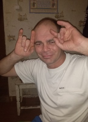 Роман, 45, Россия, Шенкурск