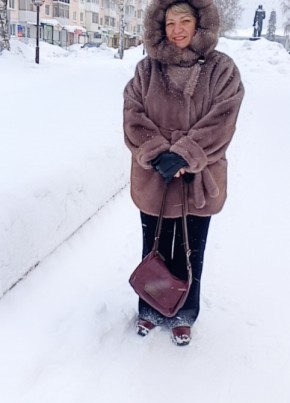 Оксана из Березовския 52 года