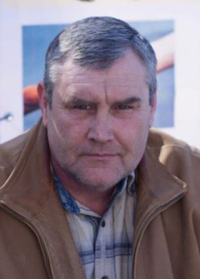 Геннадий из Новочеркасска 52 года