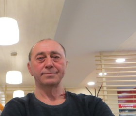 Анатолий, 65 лет, Энгельс