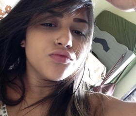 PaolaRivera, 28, San Juan