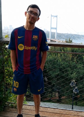 Давлет из Sultanbeyli 24 года