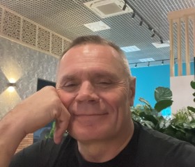 Юрий, 56 лет, Южноуральск