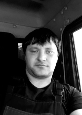 Николай, 36, Россия, Мегион