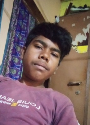 Deepak Suresh wa, 19, India, Soygaon