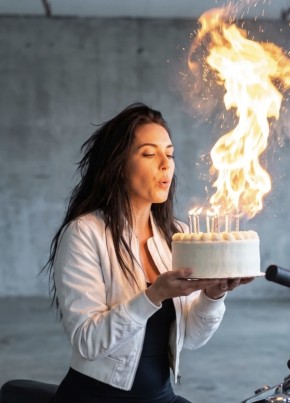 Светлана из Саратова 30 лет