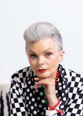 Марина из Санкт-Петербурга 58 лет