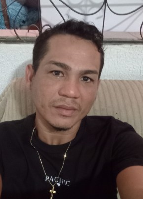 Léo из Manáos 39 лет
