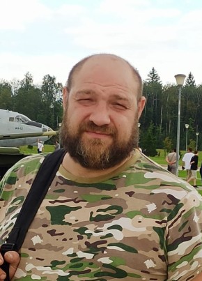 виктор из Реутова 43 года