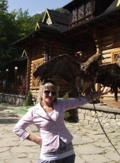 Elena, 42, Ukraine, Odessa