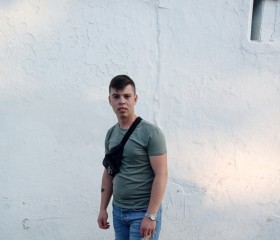 Kenan, 18, Komotini