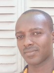Amadou, 19 лет, Bamako