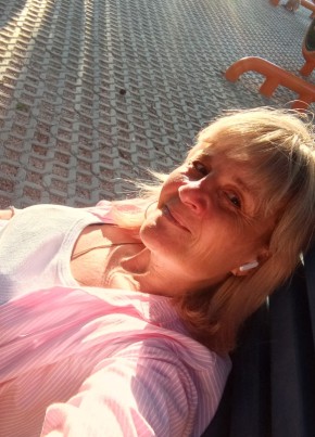 Irina, 45, Russia, Simferopol