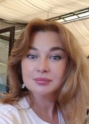 Аня, 39, Россия, Омск