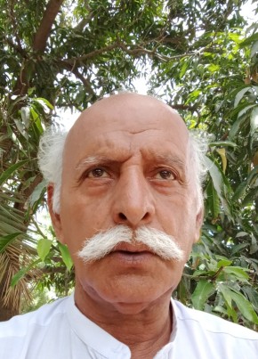 Hussain Ahmed Ja, 66, Seychelles, Victoria