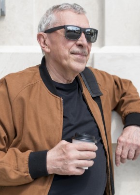 Александр из Кургана 59 лет
