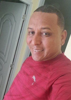 Gabino, 46, República de Santo Domingo, Santo Domingo