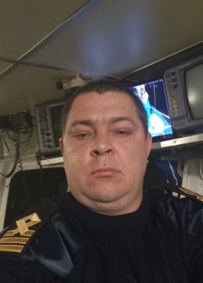 Сергей из Большого Камени 39 лет
