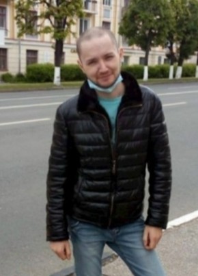 Денис из Чебоксары 37 лет