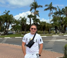 Vlad, 37, Le Havre