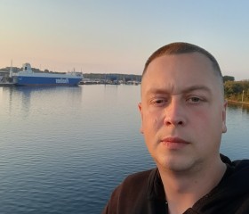 Aleksandr , 36, Obertshausen