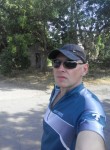 Oleg, 51, Kiev