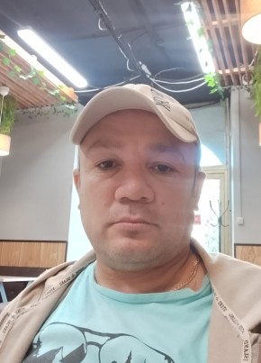 Дима Зияев из Москвы 43 года