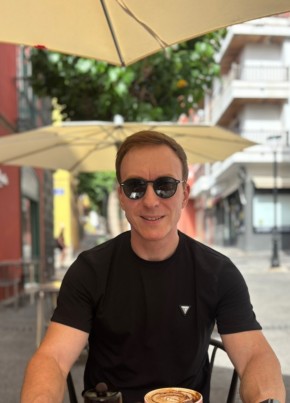 Юра из Puerto de la Cruz 43 года