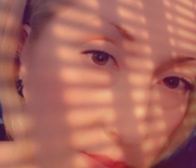 Aniya, 41, Saint Petersburg