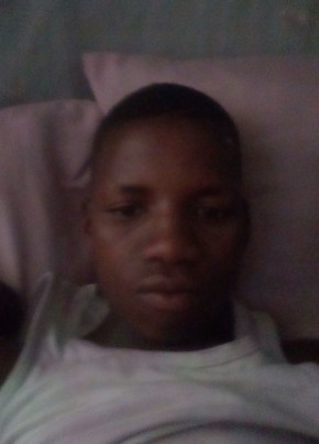 Promise Ndeti из Diepsloot 18 лет