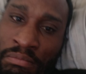 Mac, 43, Fargo