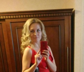 Ева, 33 года, Санкт-Петербург