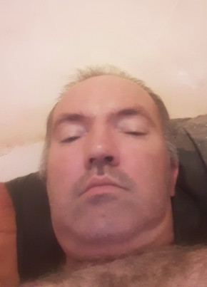 Gilles из Villeparisis 46 лет
