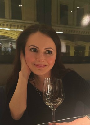 Elena из Москвы 48 лет