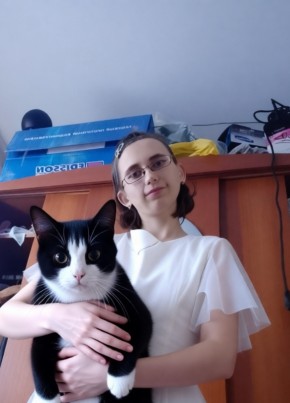 Настя из Карпинска 27 лет