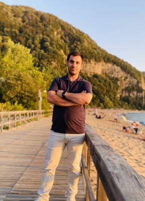 Uğur из Kemer 32 года