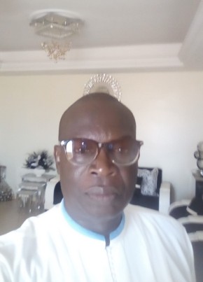 DEMBA NIANG, 64, République du Sénégal, Dakar