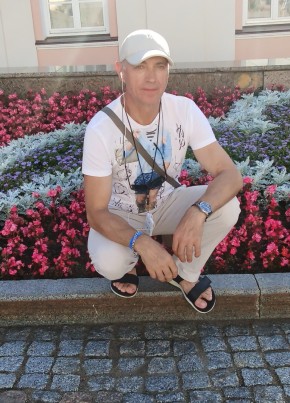 Kh, 80, Russia, Saratov