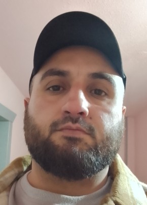 Борода из Салехарда 33 года
