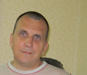Влад, 54 года, Саратов