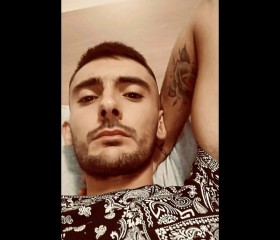 Paolo, 25, Oristano