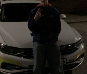 Lasse, 19, Herning