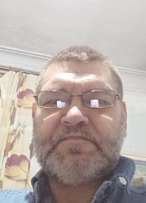 Александр, 59, Россия, Севастополь