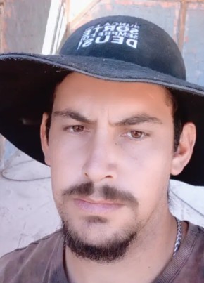 Sebastião из Juiz de Fora 24 года