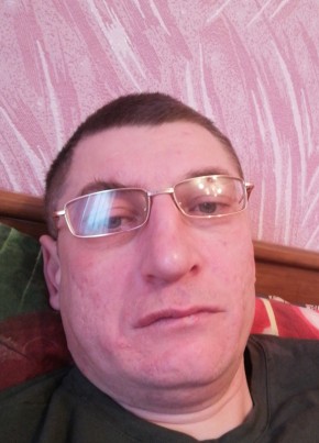 Василий, 40, Россия, Новомичуринск