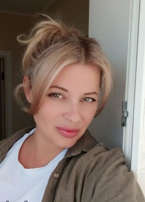 Лилия, 41, Россия, Тверь