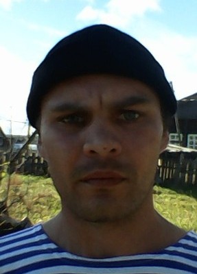 Игорь, 41, Россия, Слободской