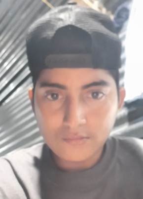 ERLING, 23, Nicaragua, Managua