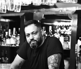 Giorgio, 41, Essen (North Rhine-Westphalia)