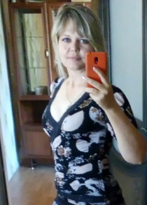 Ирина, 44, Россия, Невинномысск